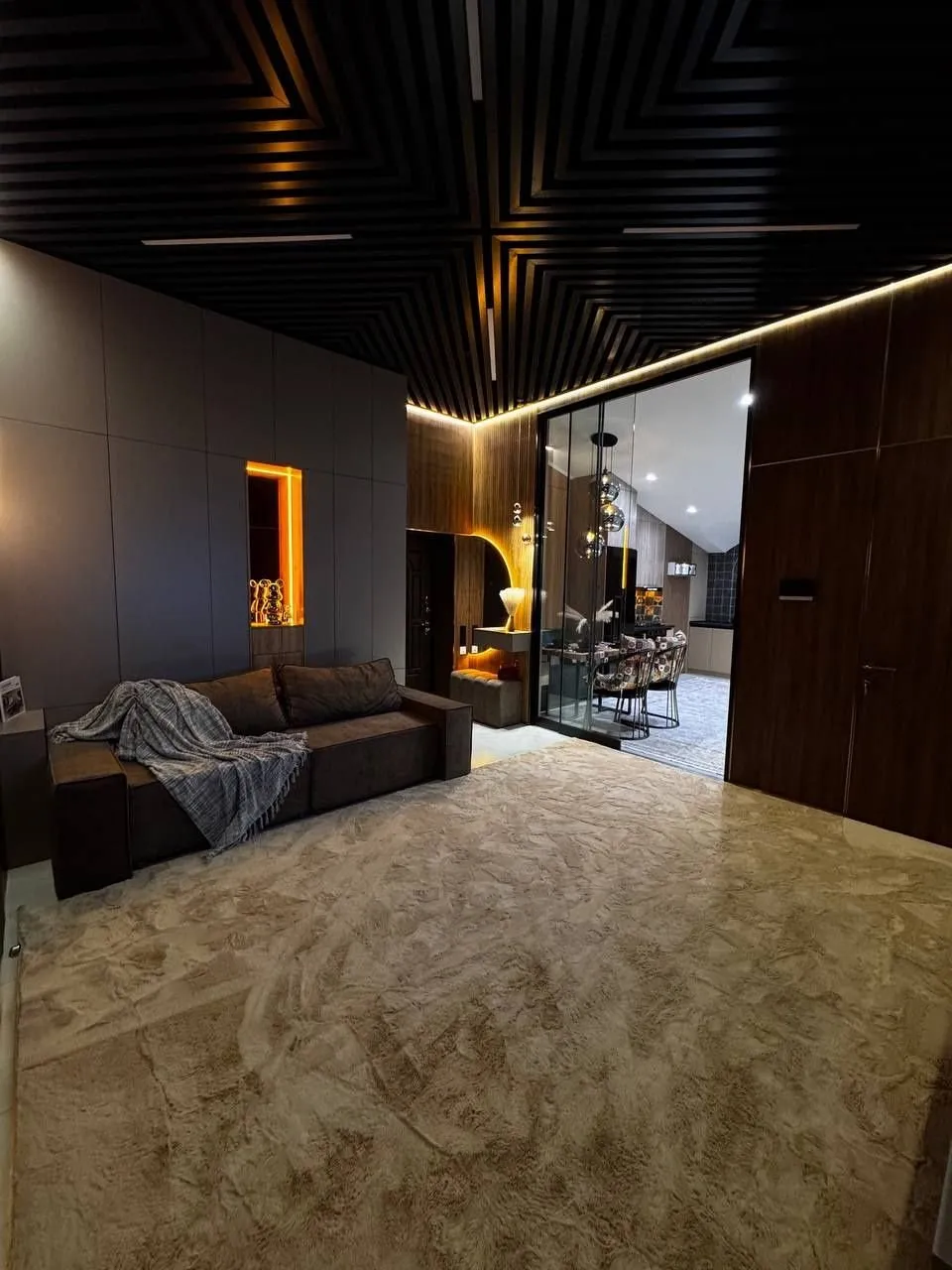 100 м², 3-комн. квартира, 10/10