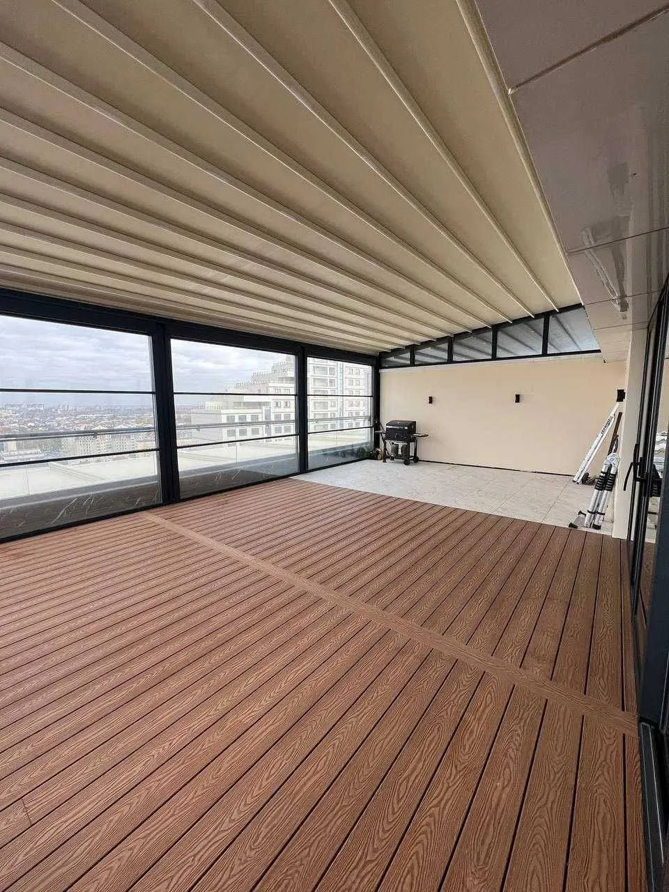 180 м², 3-комн. квартира, 18/1