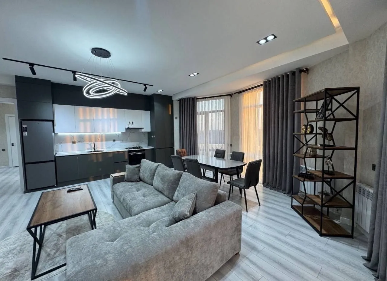 86 м², 3-комн. квартира, 4/10