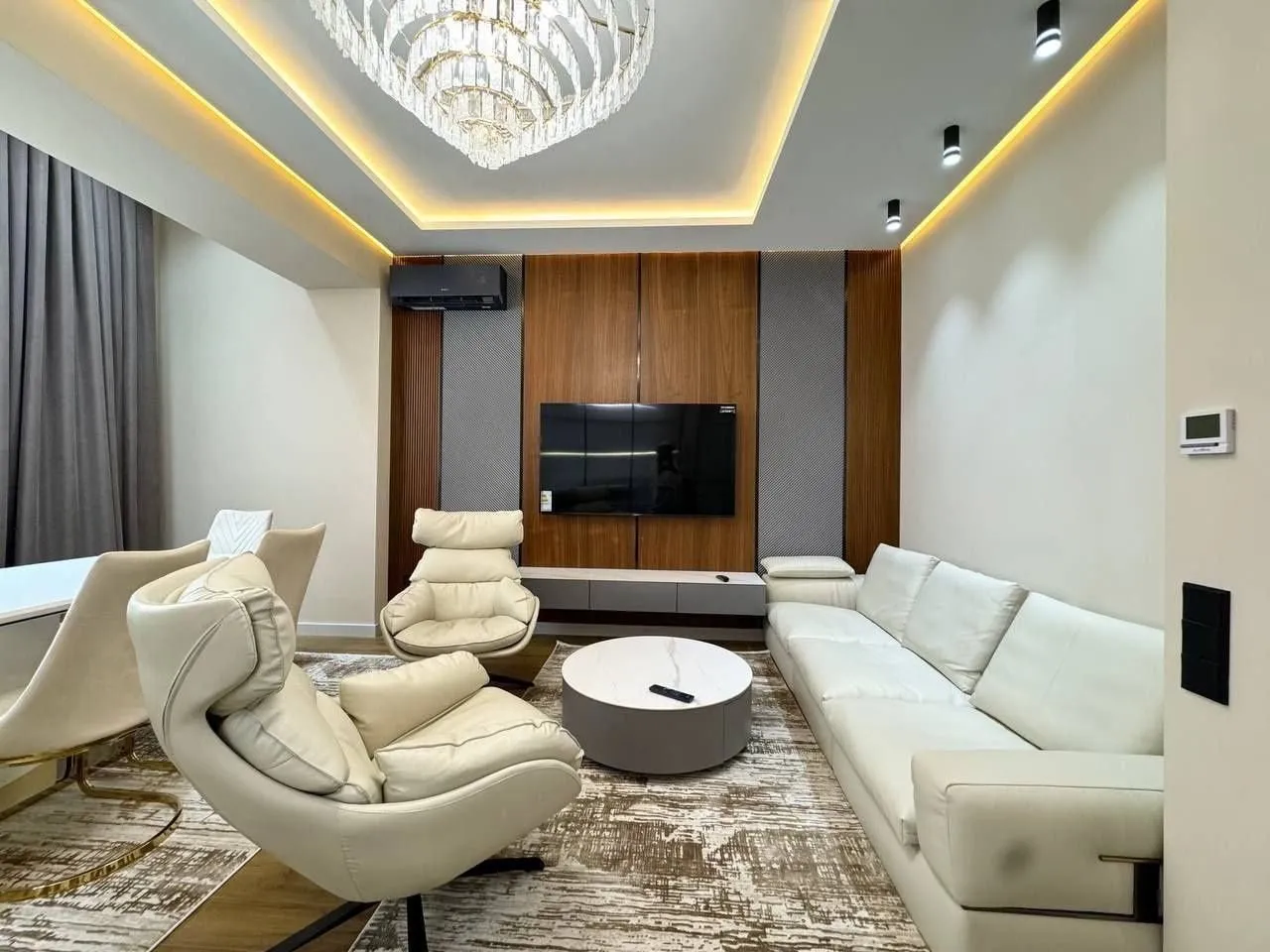 123 м², 4-комн. квартира, 8/8