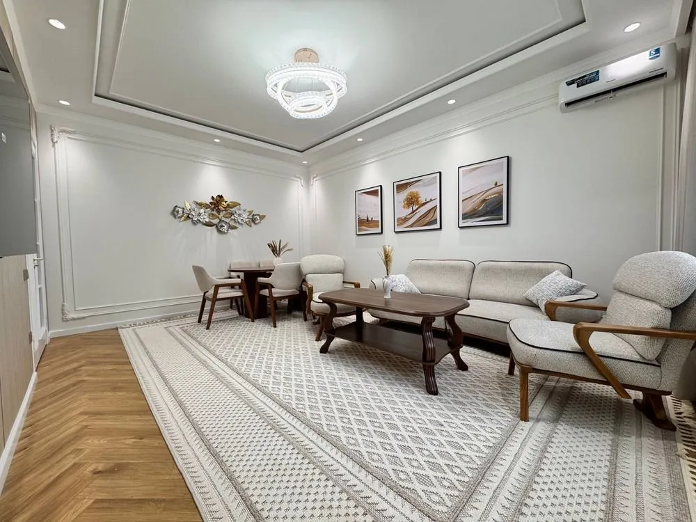 90 м², 4-комн. квартира, 2/8
