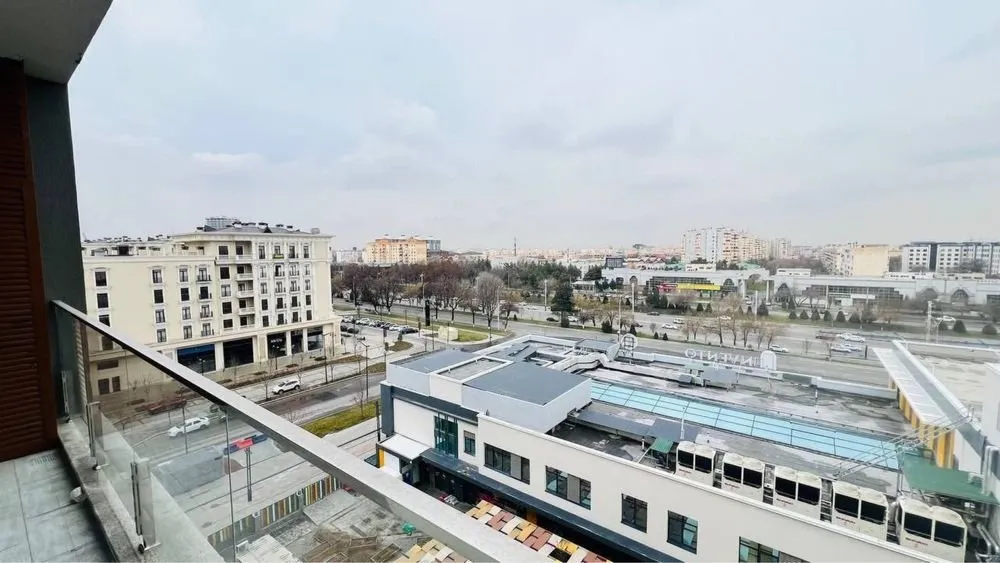 125 m², 4-xonali kvartira, 3/8