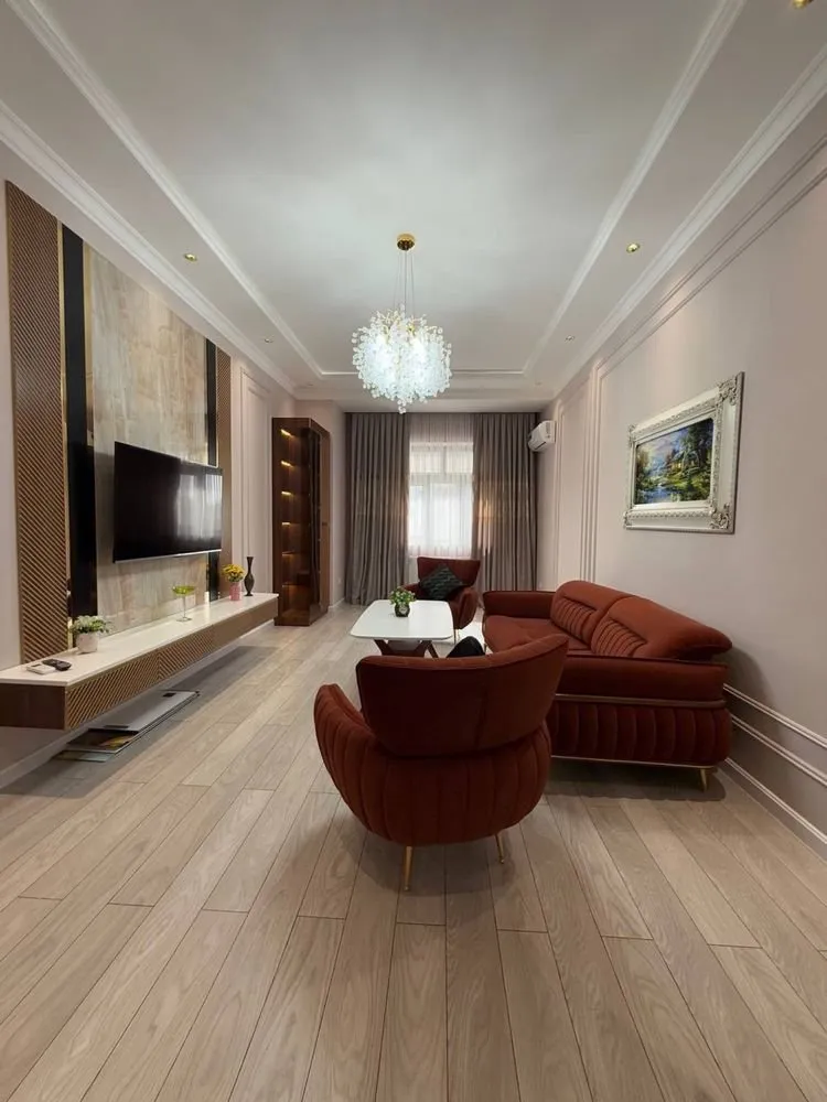 130 м², 4-комн. квартира, 4/8