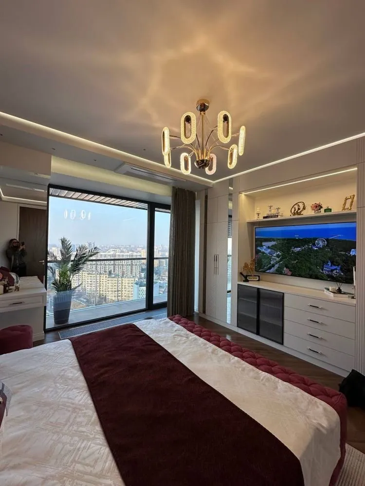 126 м², 3-комн. квартира, 18/27