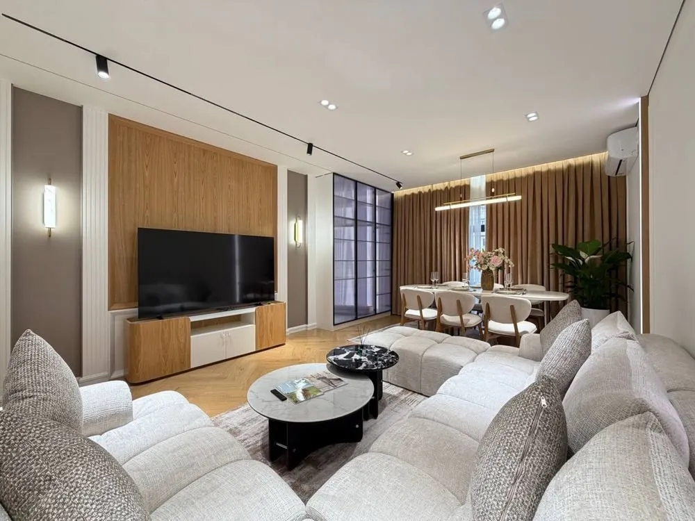 135 м², 4-комн. квартира, 7/9