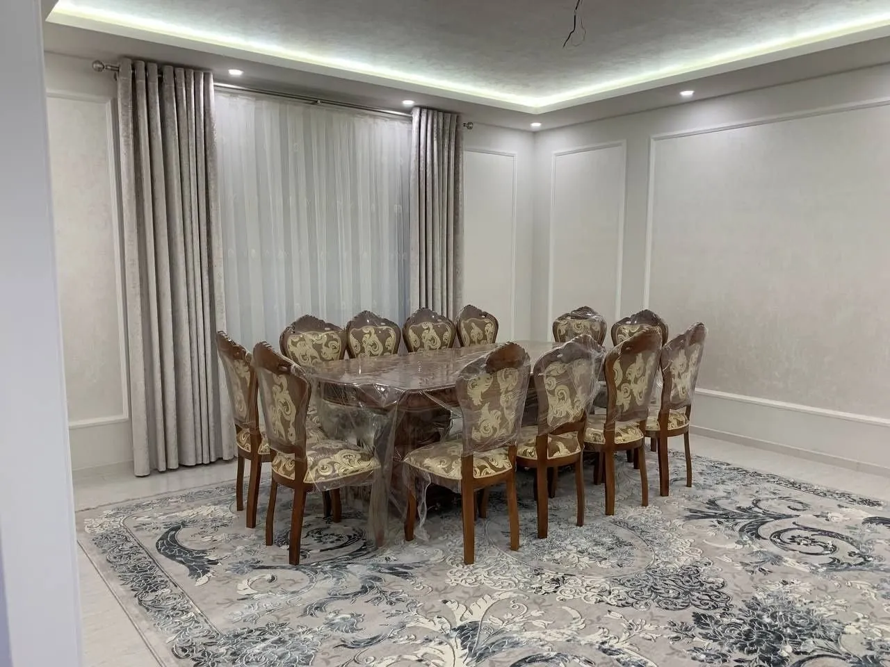 260 м², многокомнатная квартира, 6/7