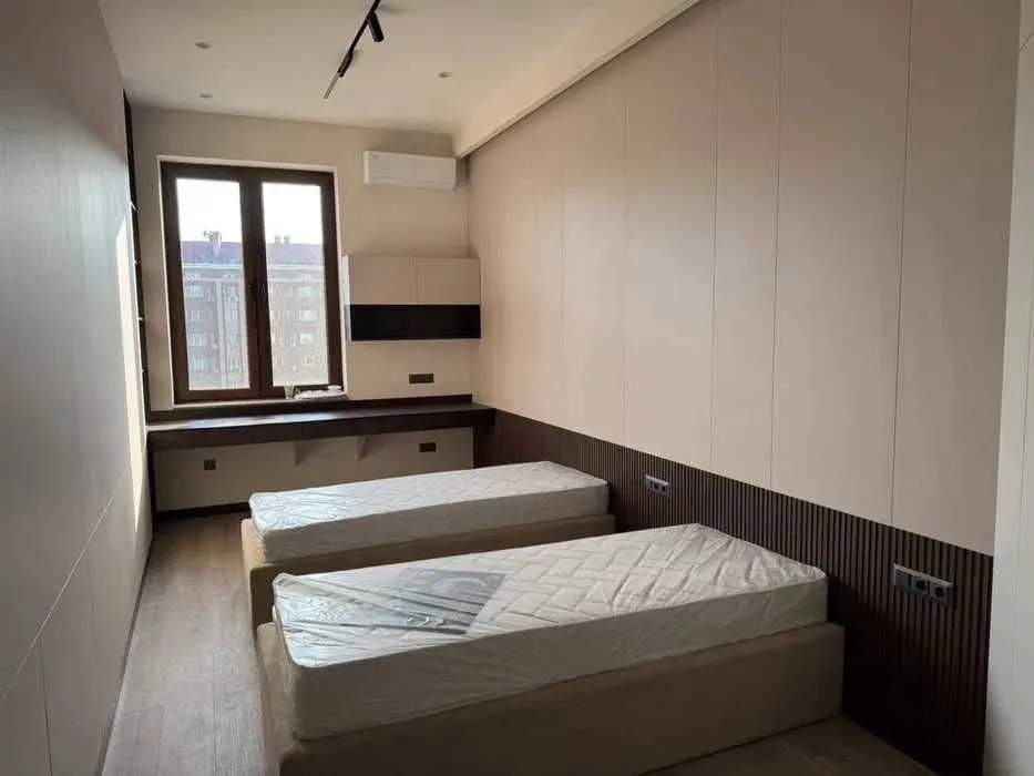 100 m², 3-xonali kvartira, 5/7