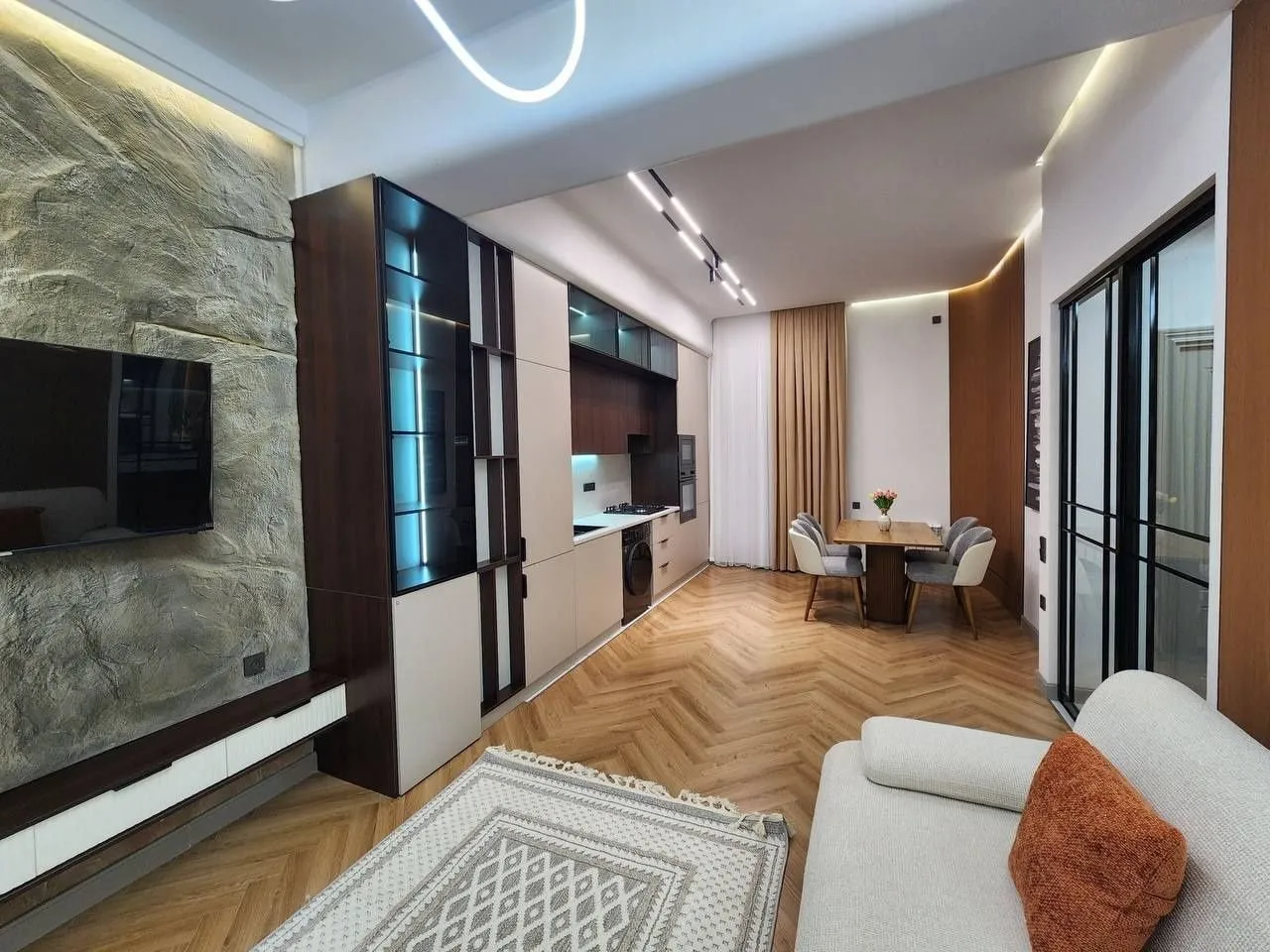 50 м², 2-комн. квартира, 1/9