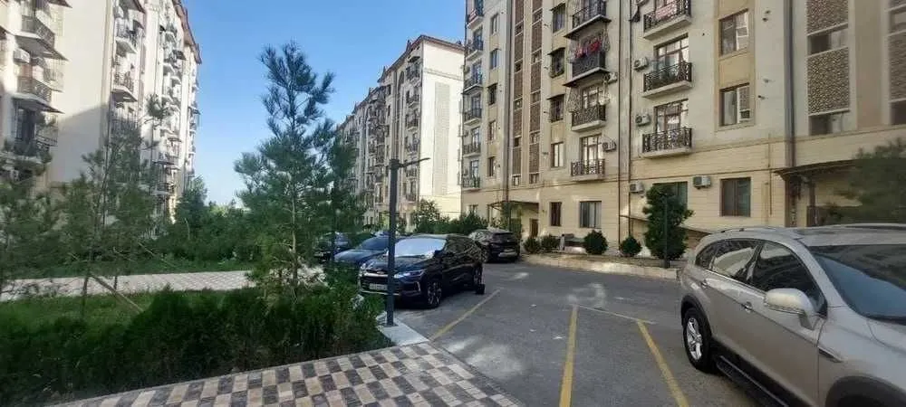 200 м², 5-комн. квартира, 7/8