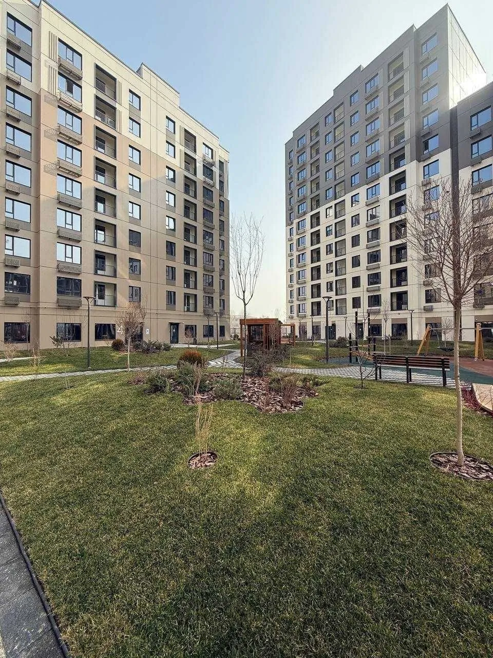 128 m², 4-xonali kvartira, 8/9