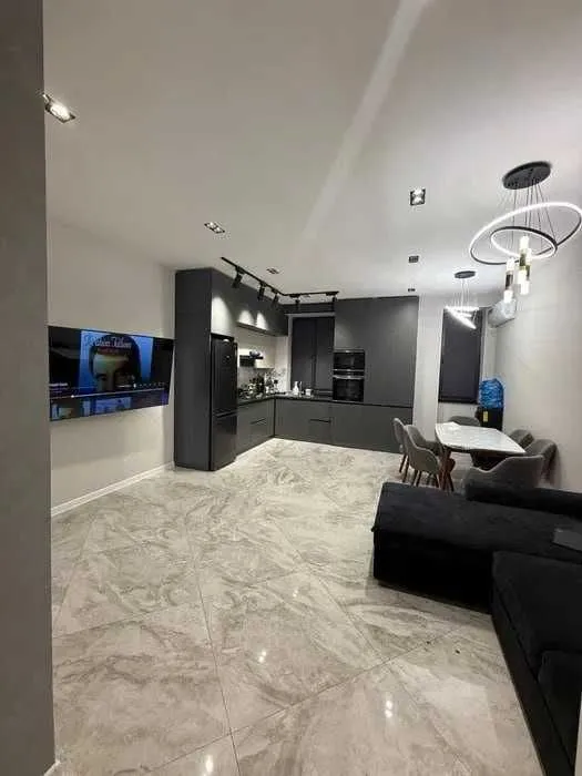 67 m², 3-xonali kvartira, 7/8