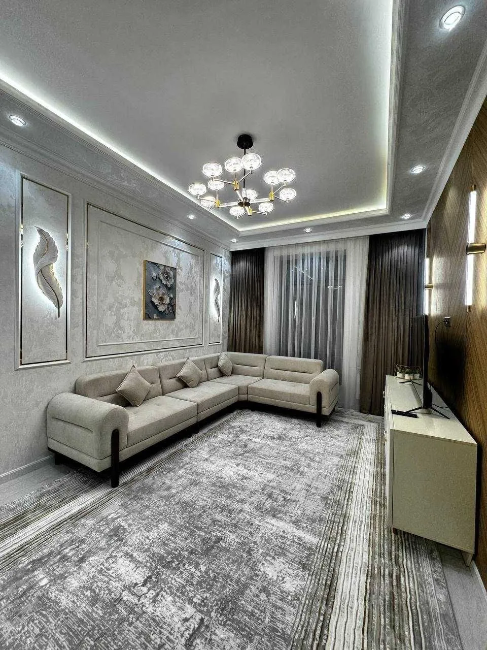 60 м², 5-комн. квартира, 6/9