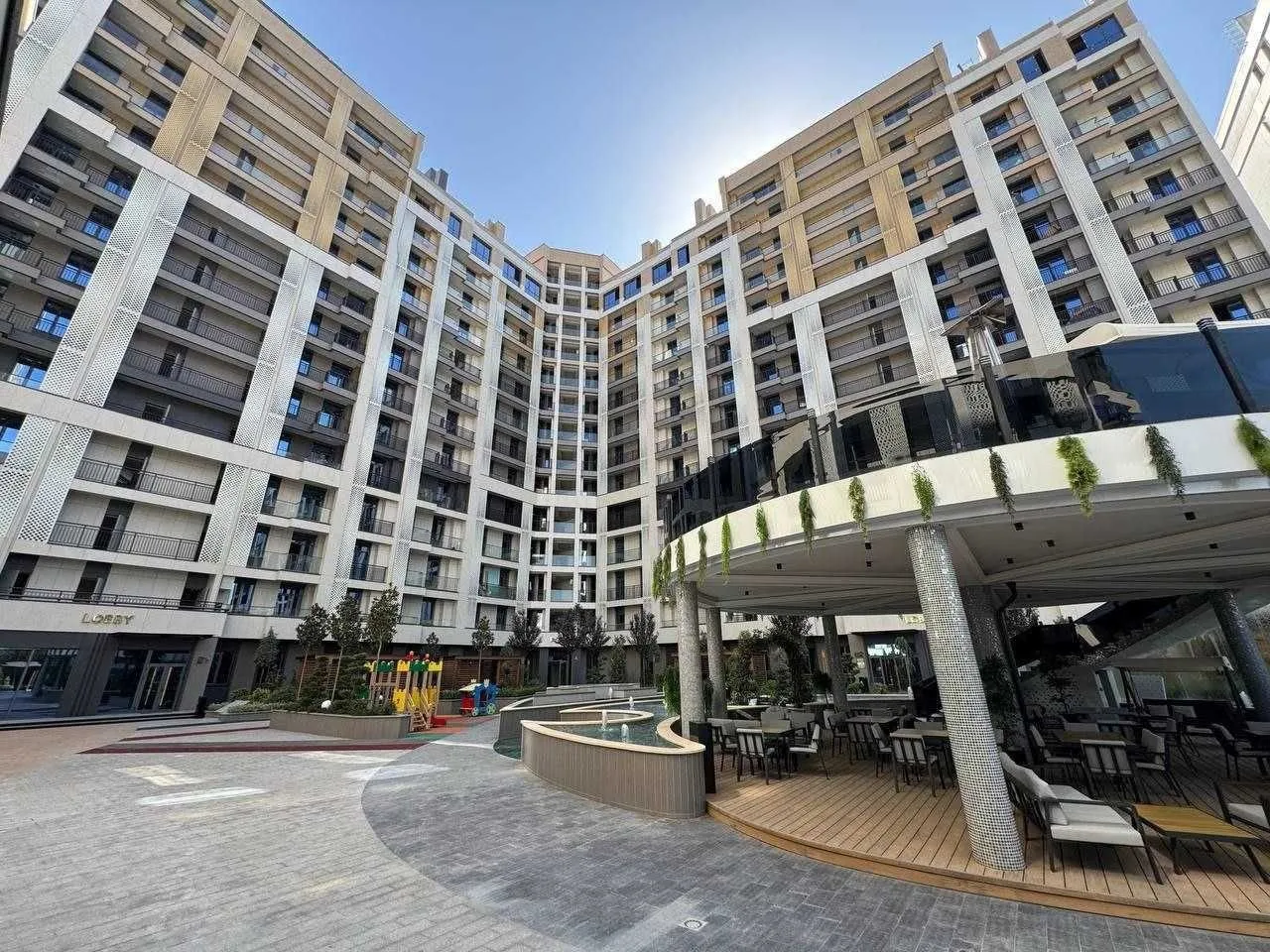 103 м², 4-комн. квартира, 4/14