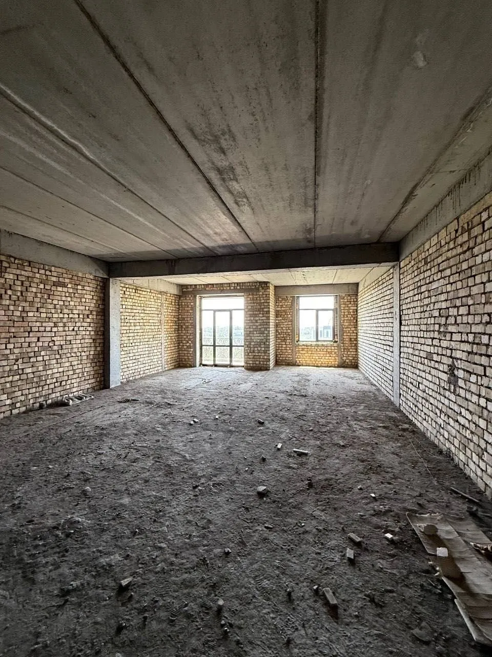 96 m², 3-xonali kvartira, 6/8