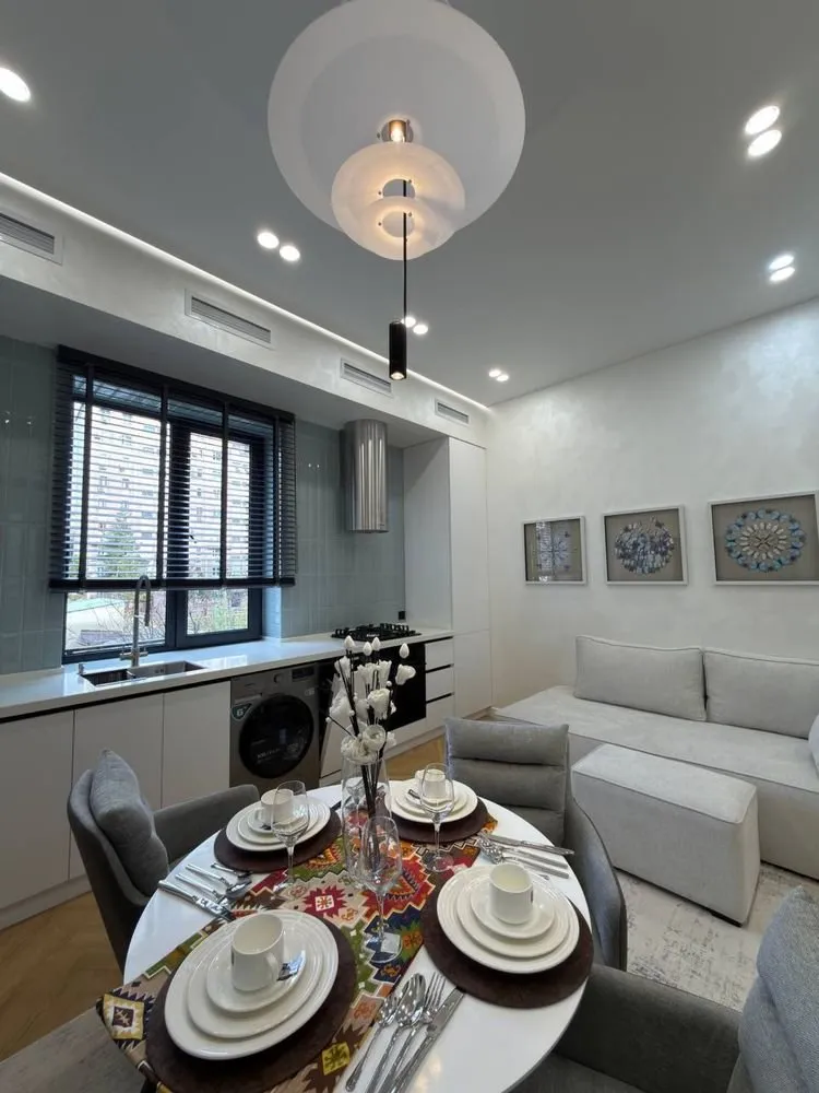 61 м², 3-комн. квартира, 2/7