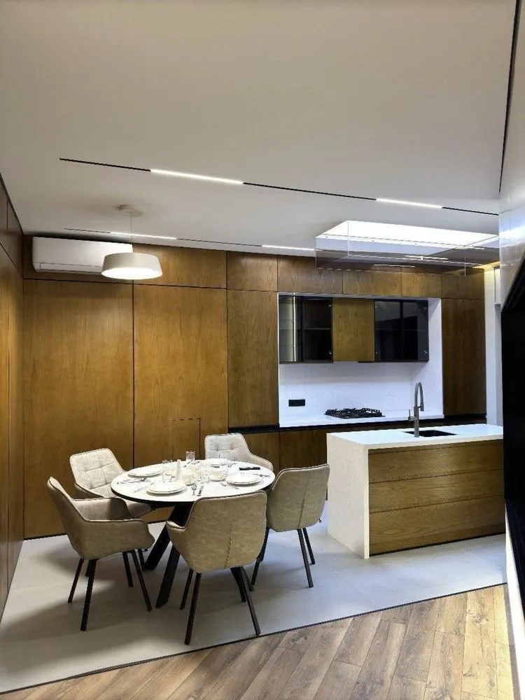 102 м², 3-комн. квартира, 14/15