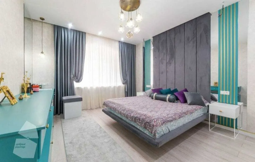 130 м², 3-комн. квартира, 2/7