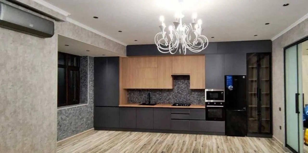 109 m², 3-xonali kvartira, 4/7