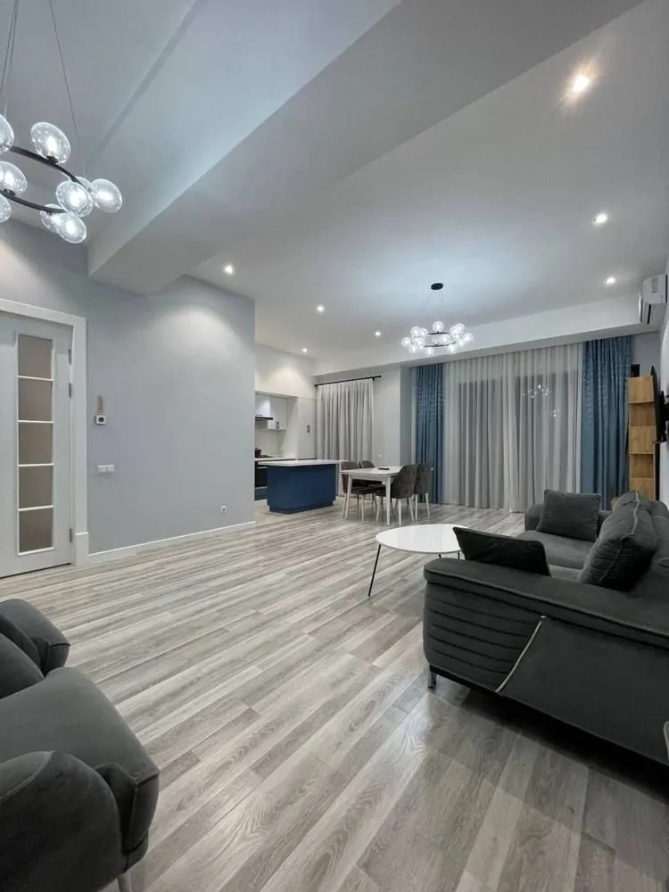 125 м², 4-комн. квартира, 7/8