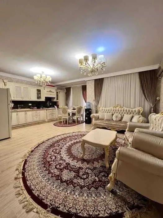 100 м², 3-комн. квартира, 7/8