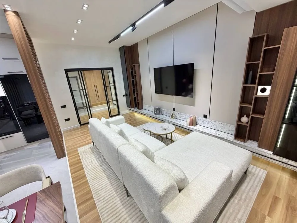 90 м², 3-комн. квартира, 6/12