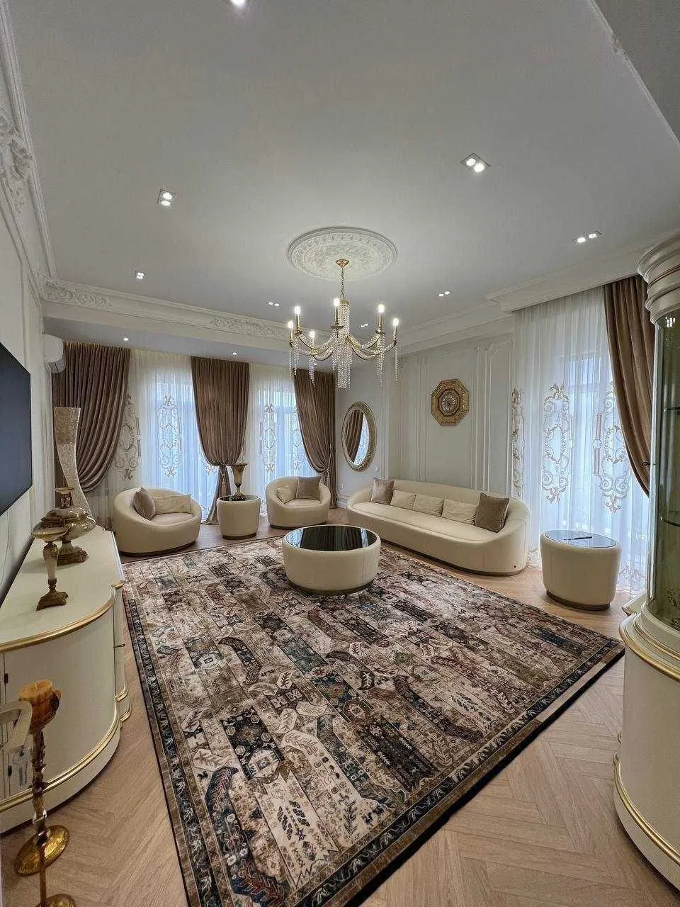 127 m², ko'p xonali kvartira, 3/7