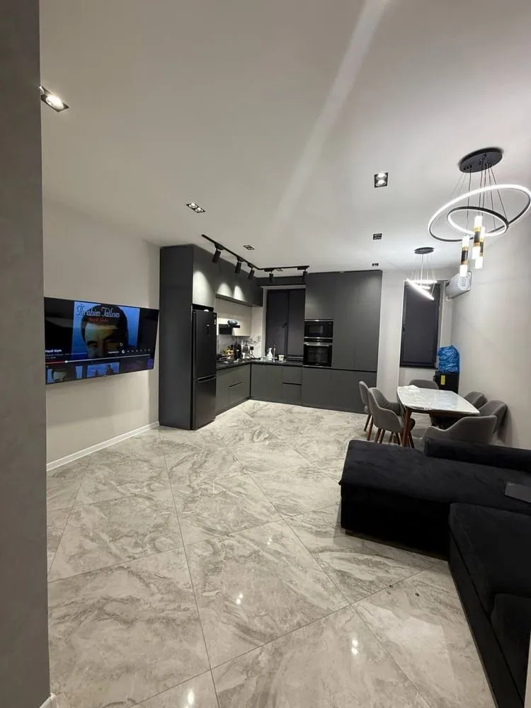 67 m², 3-xonali kvartira, 7/8
