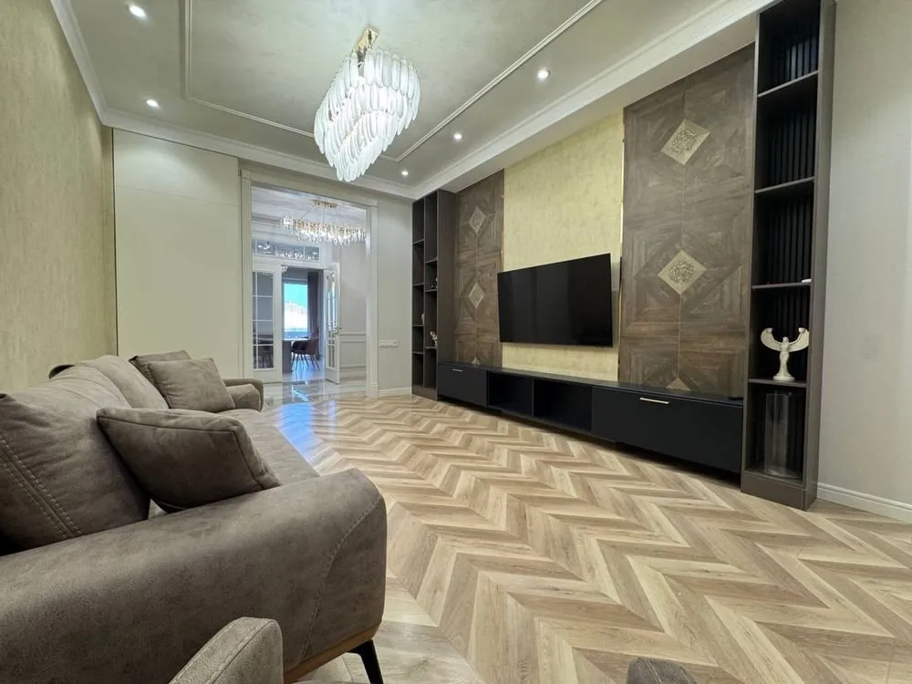 125 м², 4-комн. квартира, 4/11