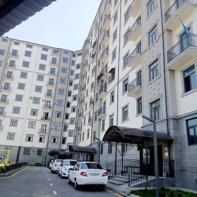 105 м², 4-комн. квартира, 6/10