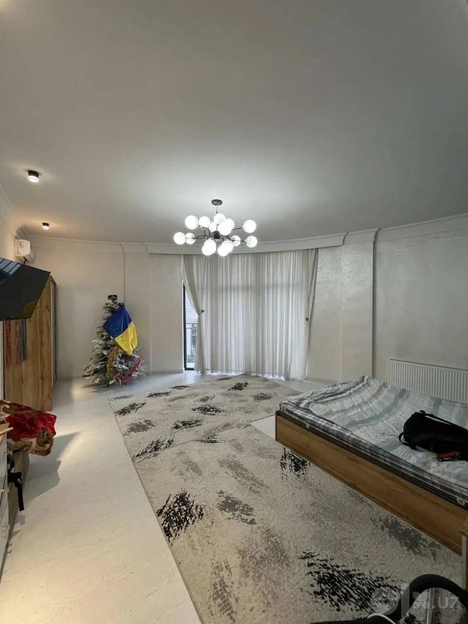 90 м², 3-комн. квартира, 2/10