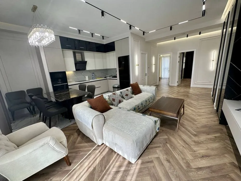123 m², 4-xonali kvartira, 3/9