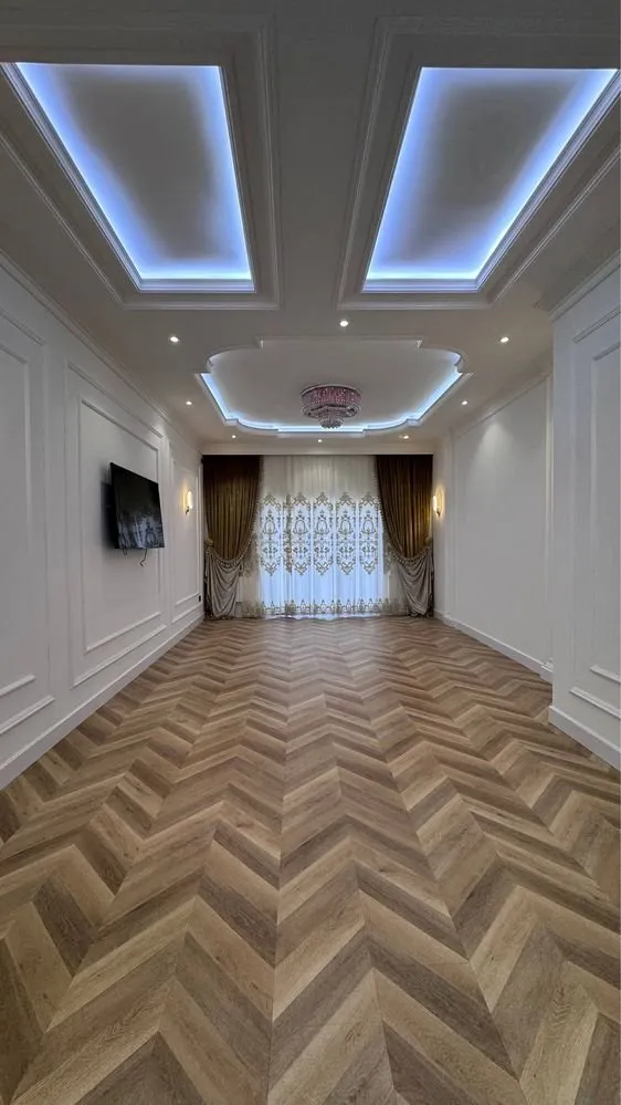 280 м², 5-комн. квартира, 9/10