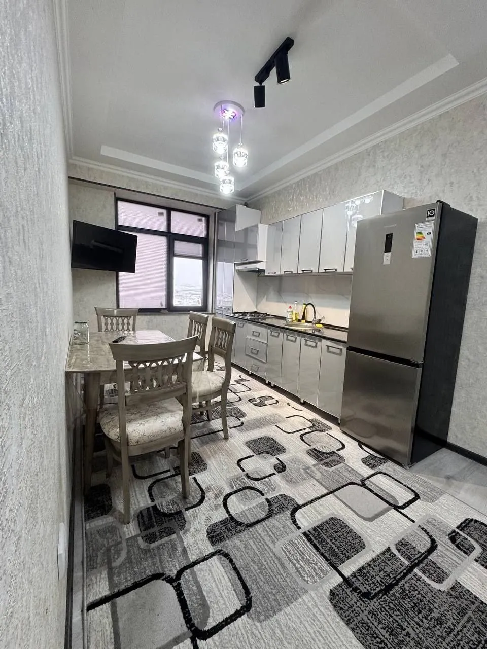 42 м², 2-комн. квартира, 8/10