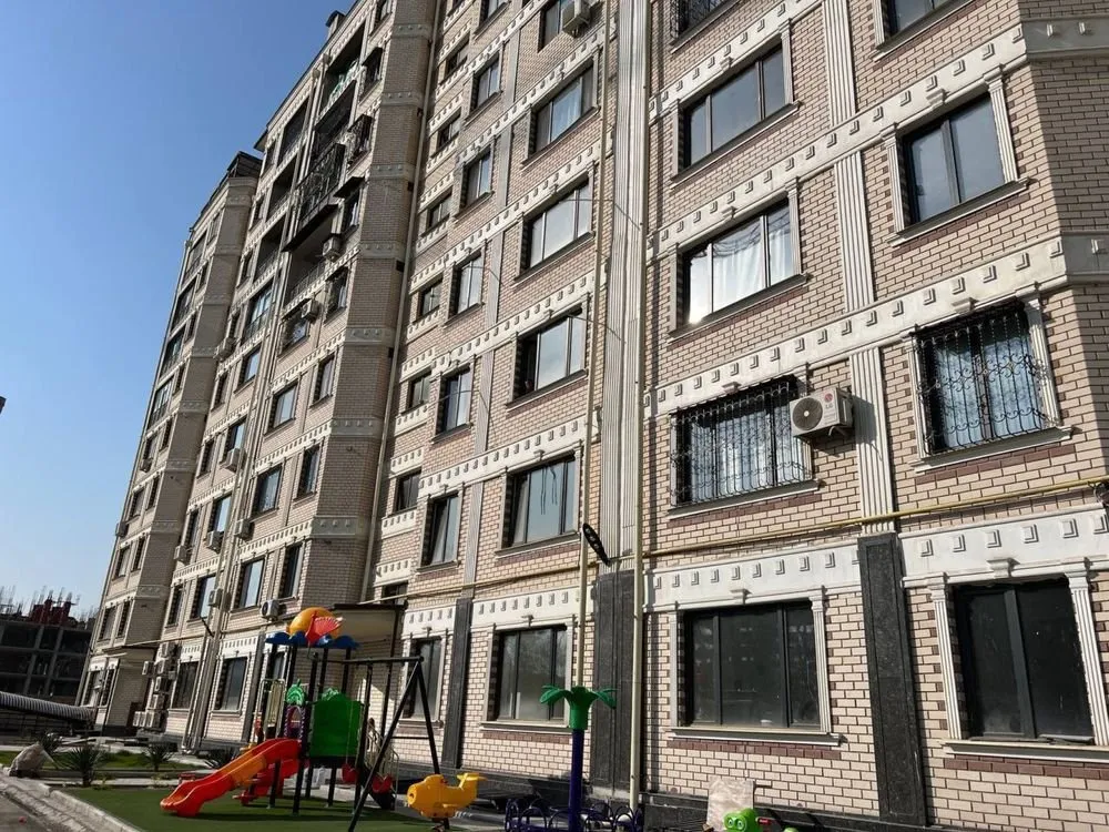 250 м², 5-комн. квартира, 9/10