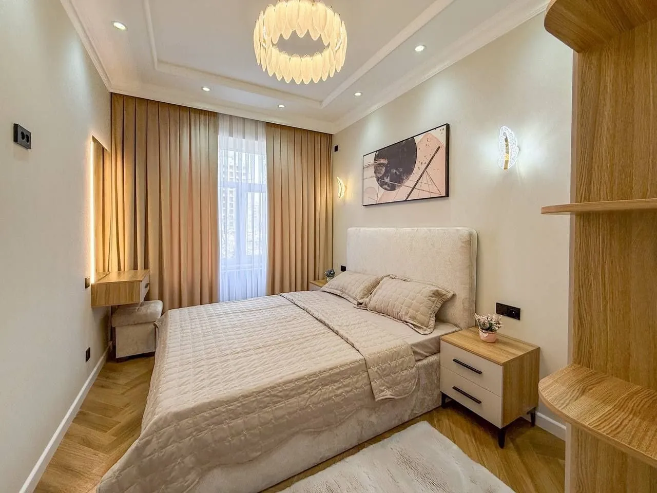 100 м², 4-комн. квартира, 4/10