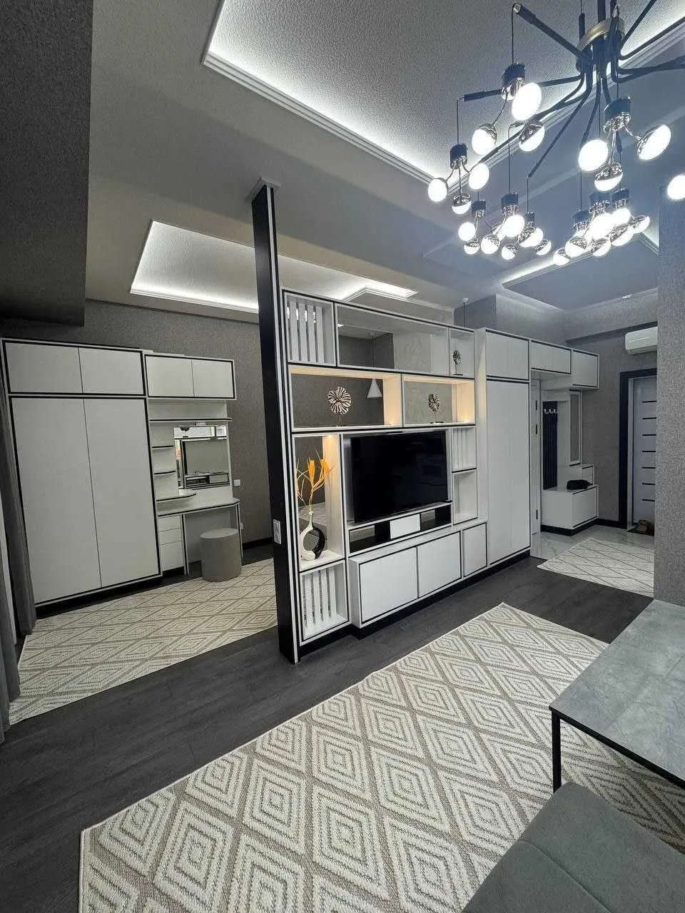 42 м², 1-комн. квартира, 1/14