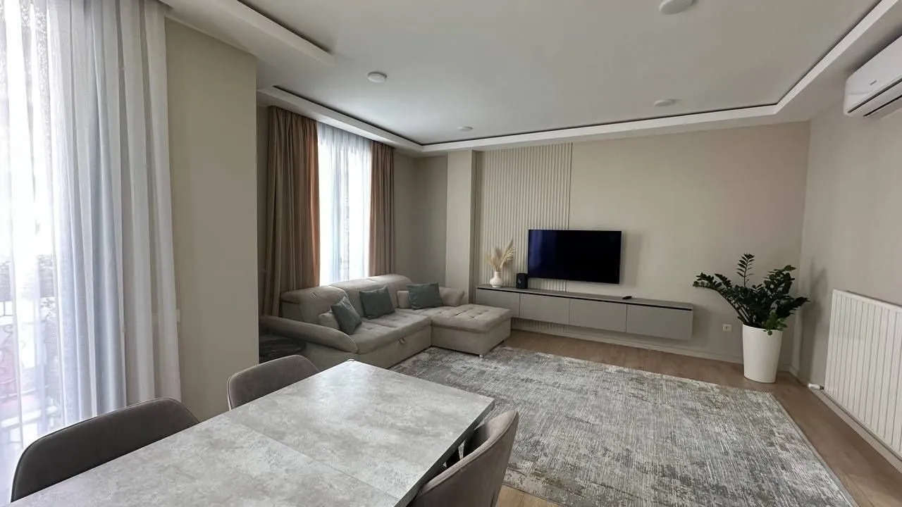 100 м², 4-комн. квартира, 3/7