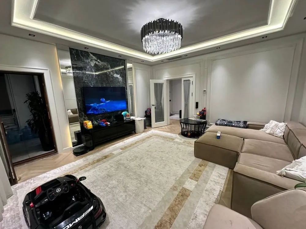 86 м², 3-комн. квартира, 1/9