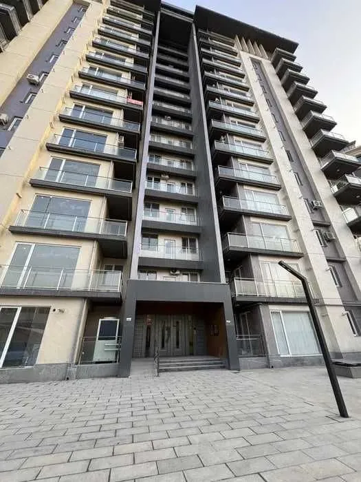 85 м², 3-комн. квартира, 1/12