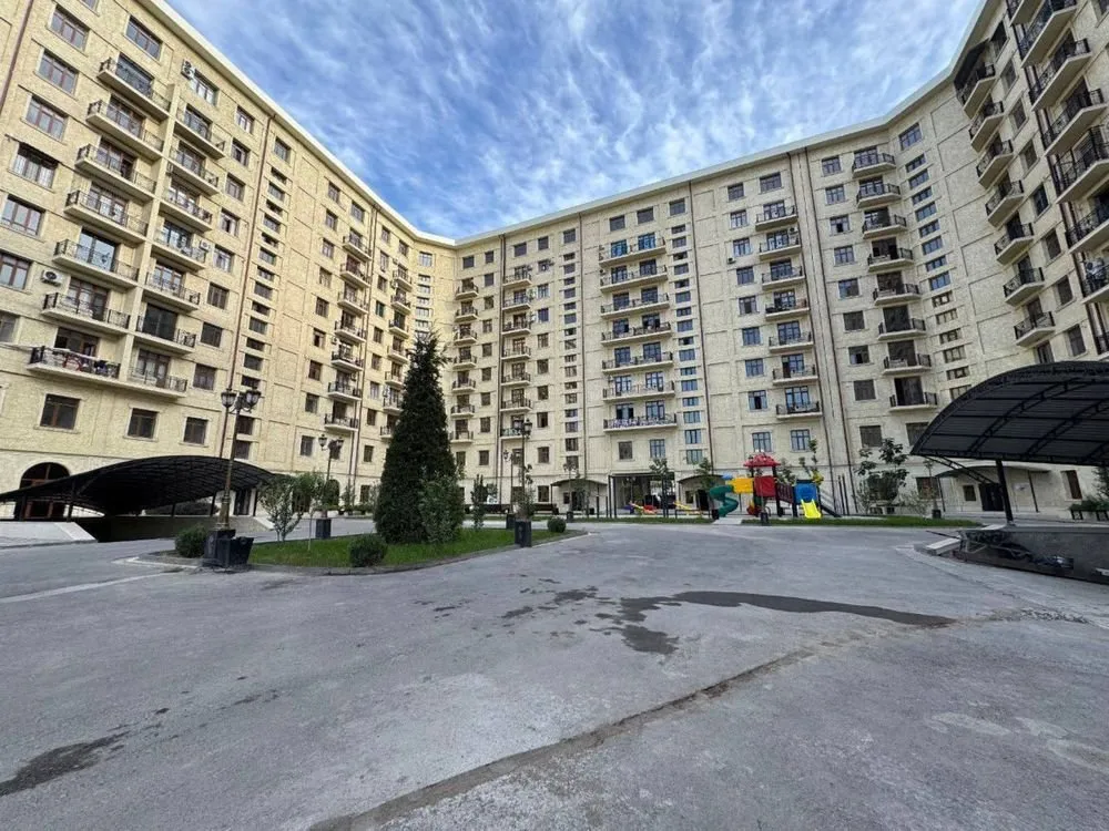 154 м², 4-комн. квартира, 3/9