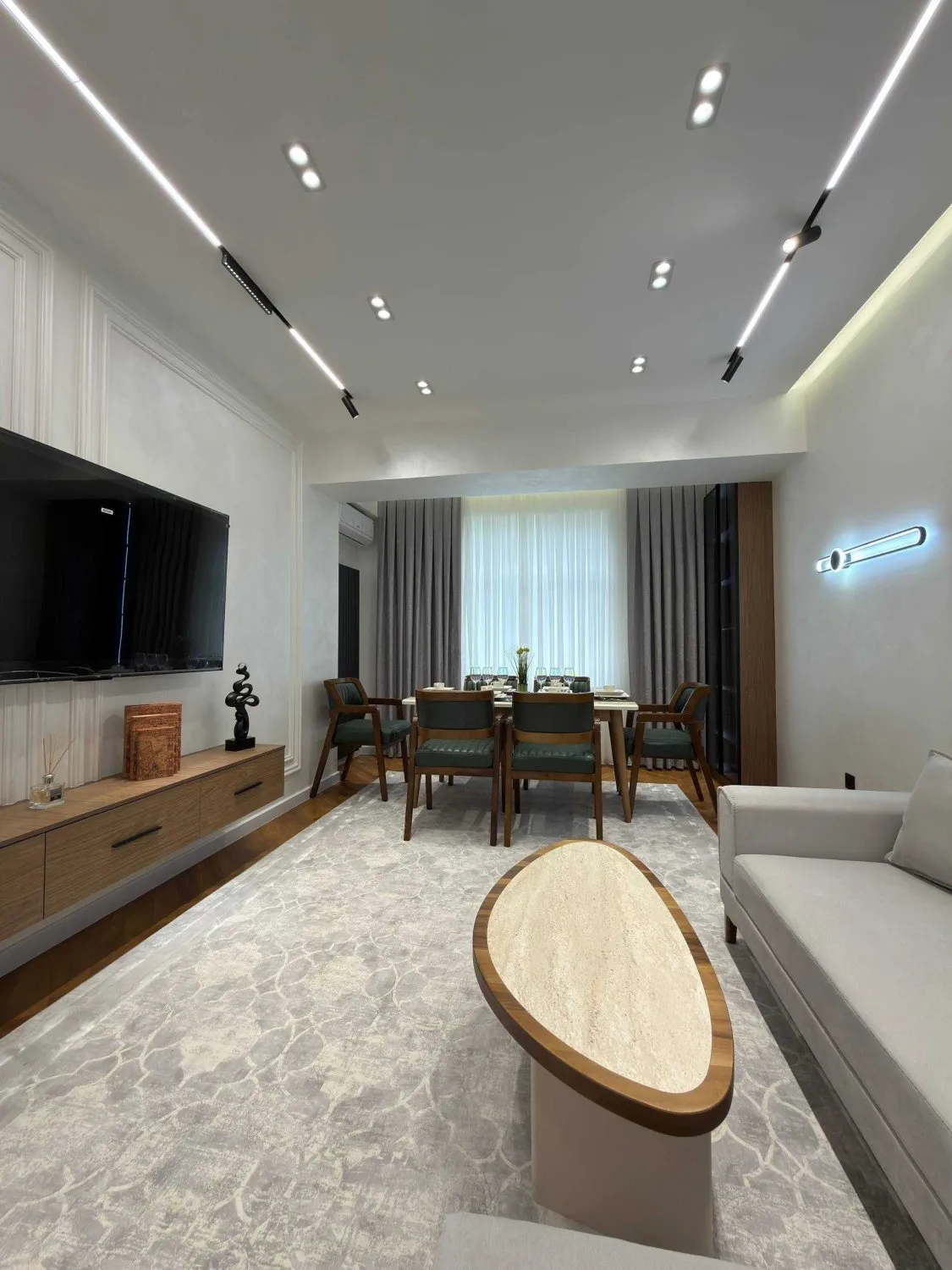 100 м², 4-комн. квартира, 5/10
