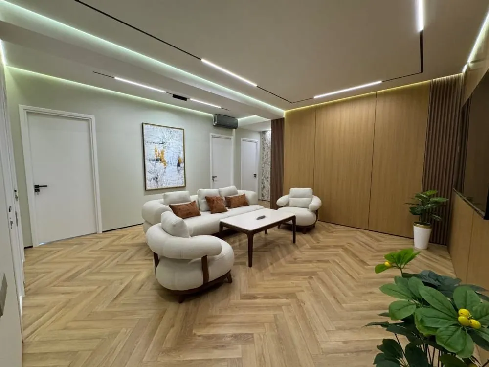 104 м², 4-комн. квартира, 7/10