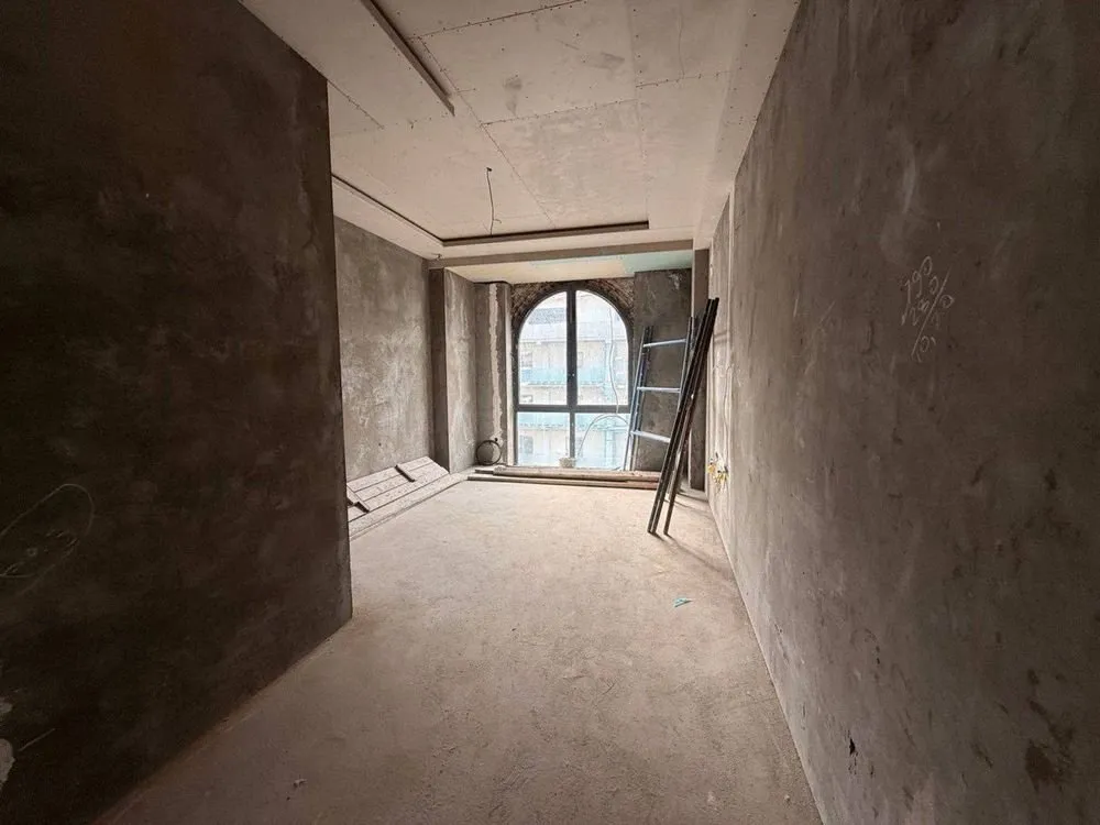 170 м², 5-комн. квартира, 8/11
