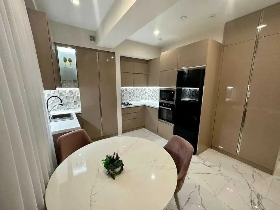 95 m², 4-xonali kvartira, 2/15