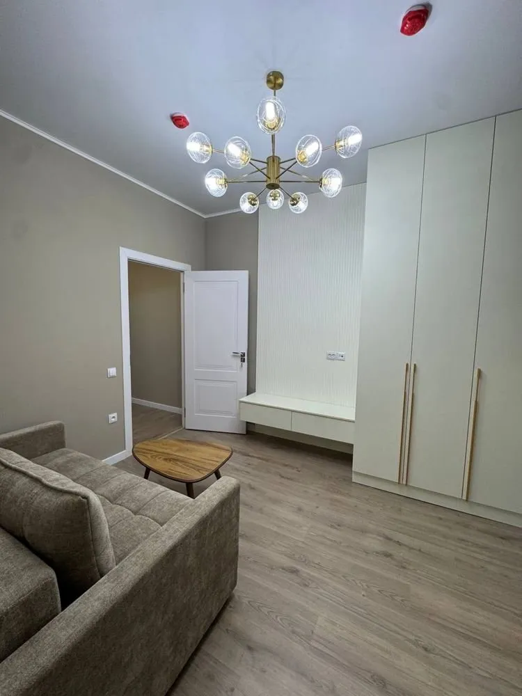 27 м², 1-комн. квартира, 1/12