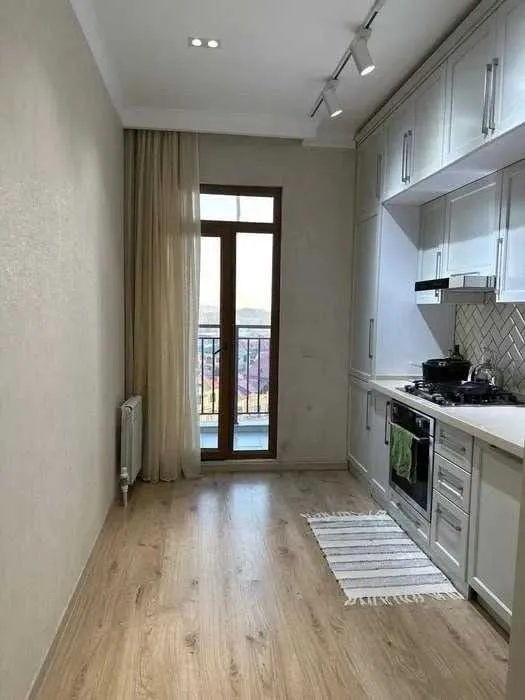100 м², 5-комн. квартира, 8/13