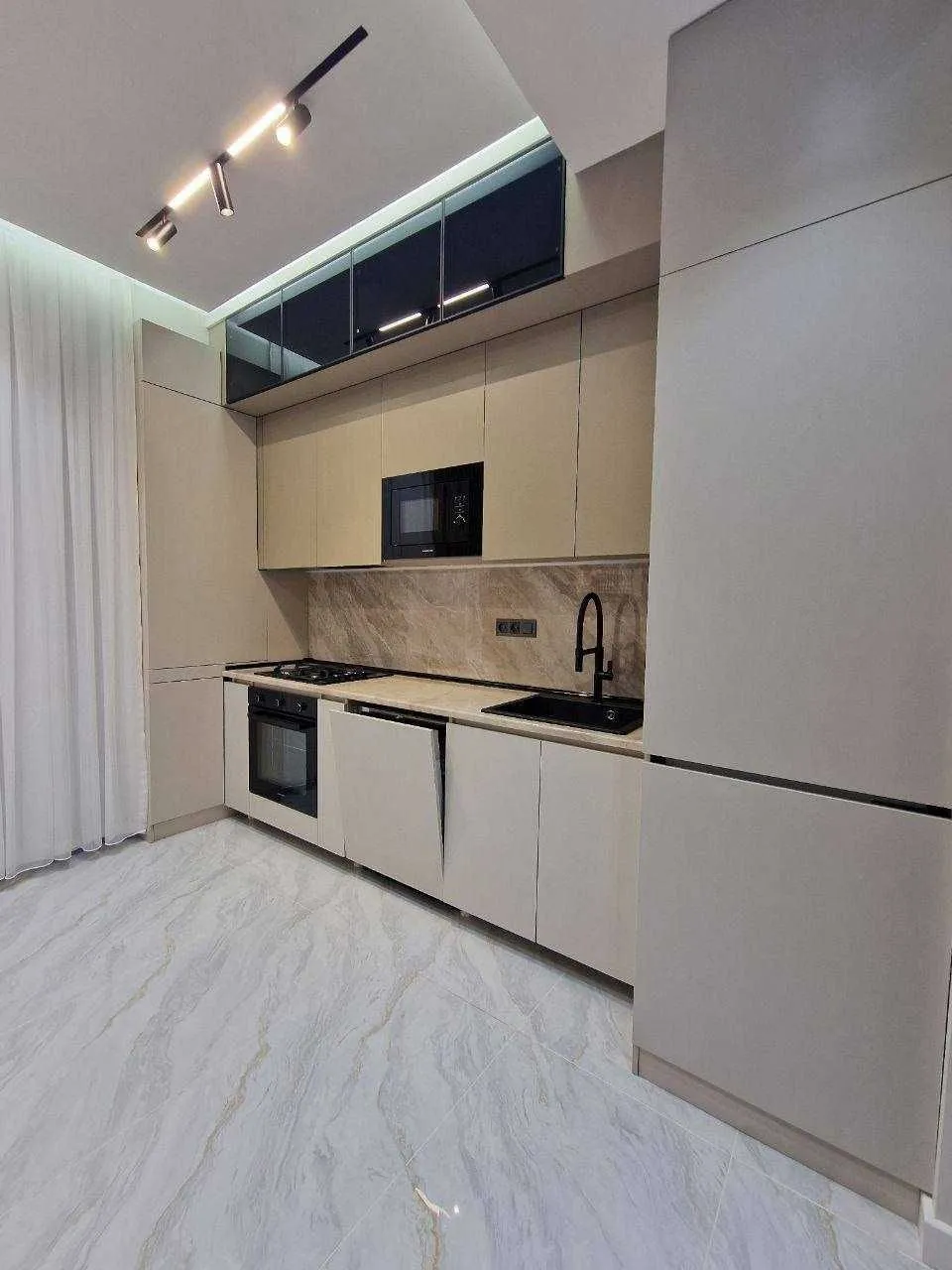 76 m², 3-xonali kvartira, 3/10