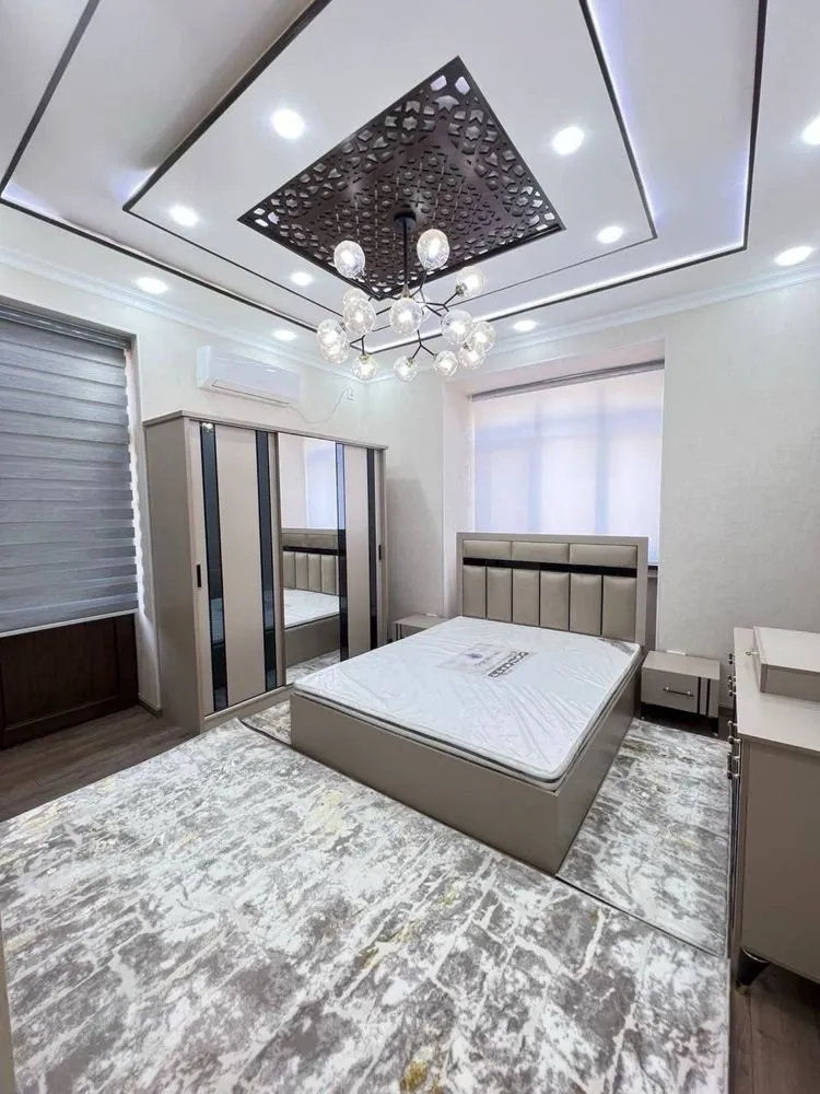 140 м², 4-комн. квартира, 7/8