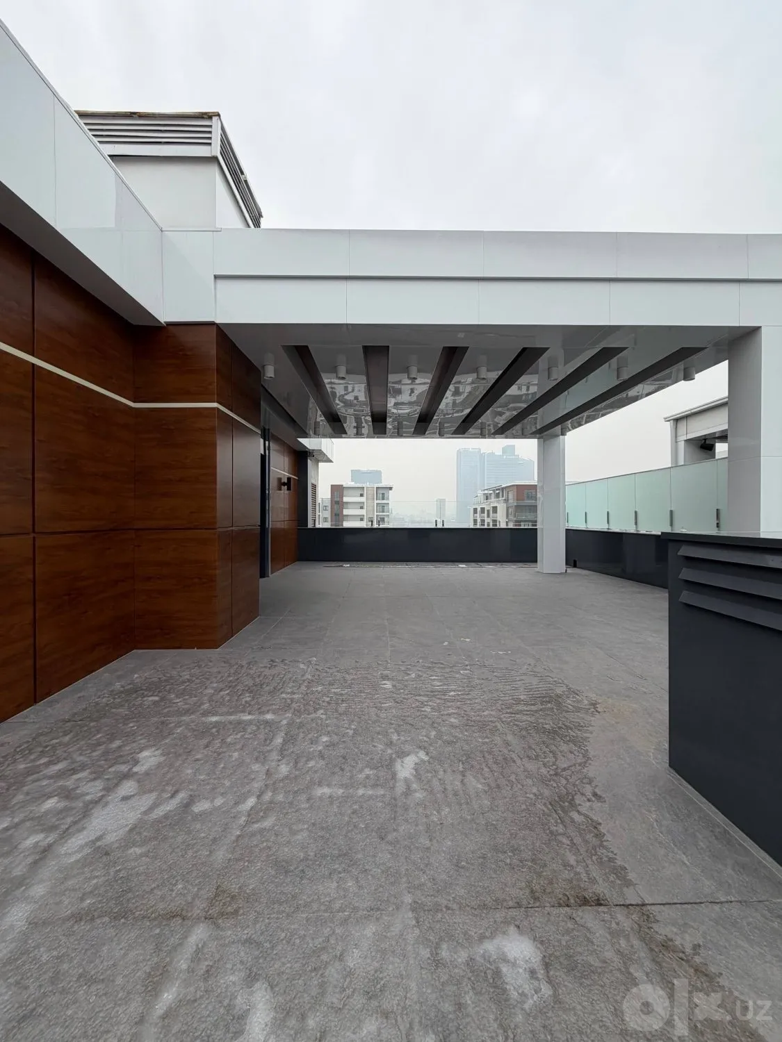 350 m², 5-xonali kvartira, 8/9