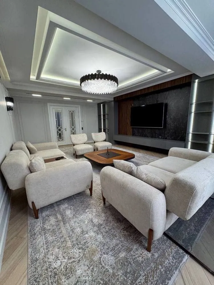 150 m², 3-xonali kvartira, 8/8